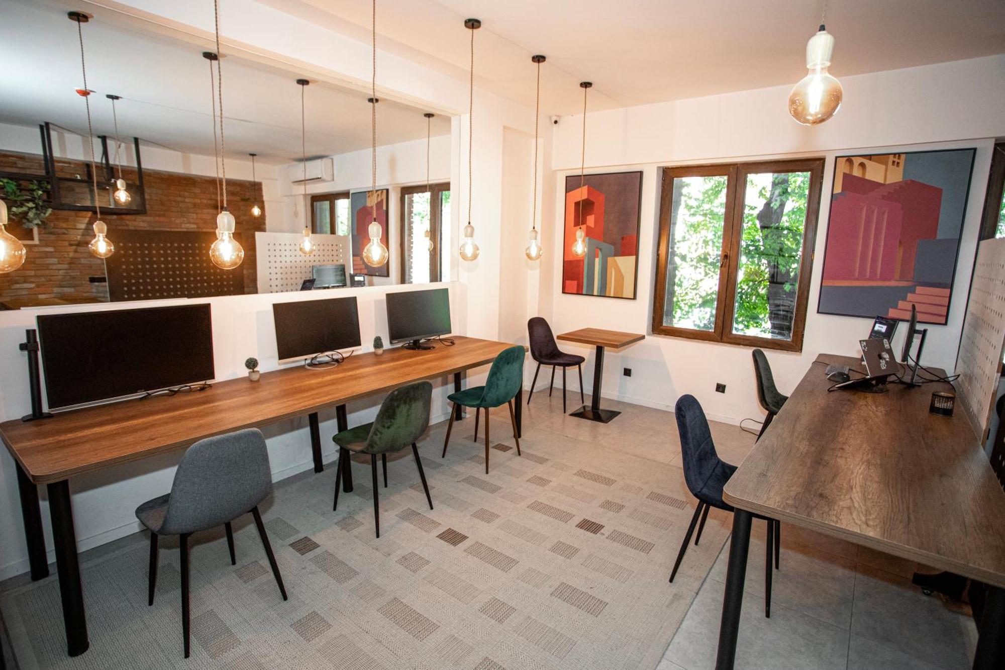 The Tbilisi Pod Hostel Екстериор снимка