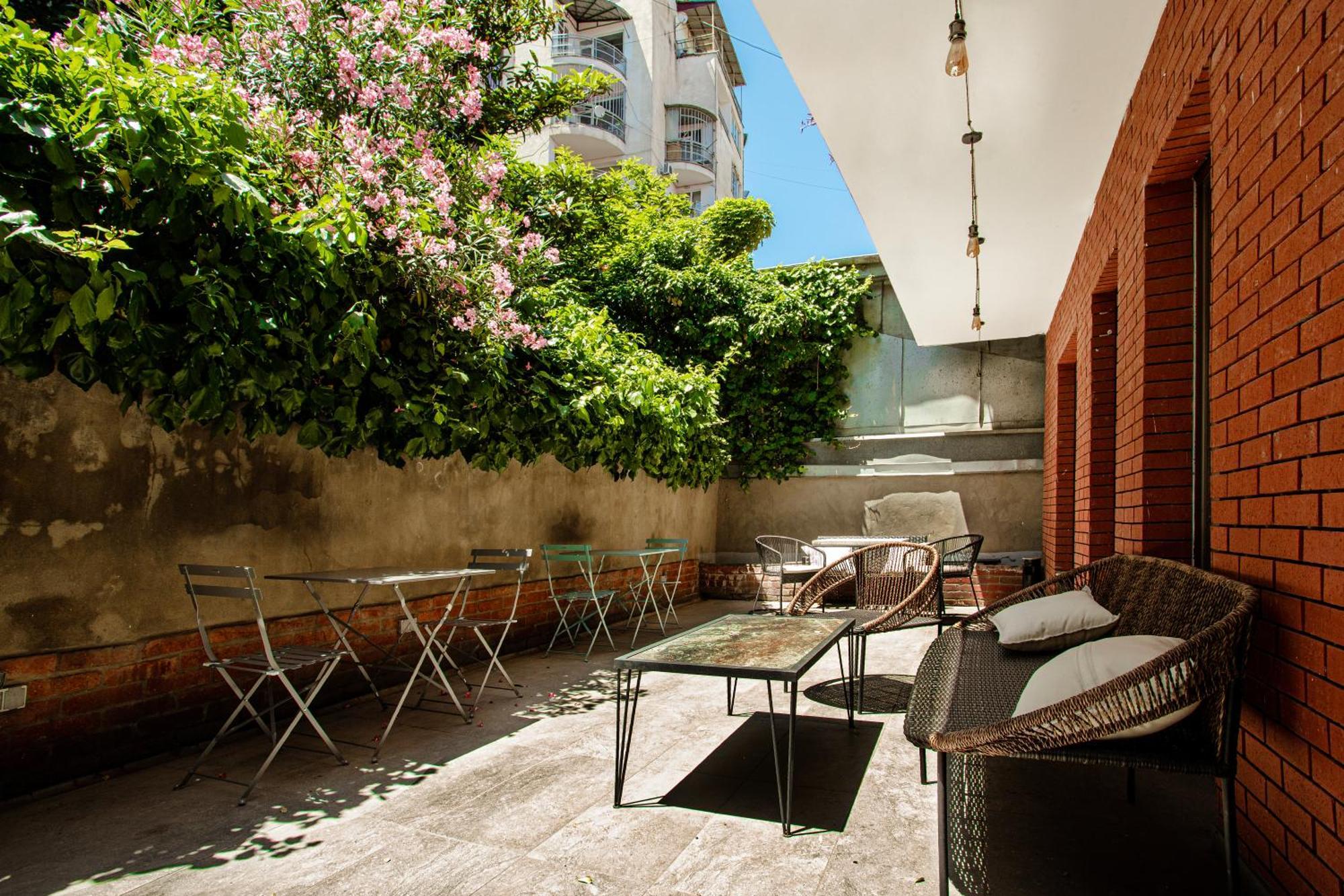The Tbilisi Pod Hostel Екстериор снимка